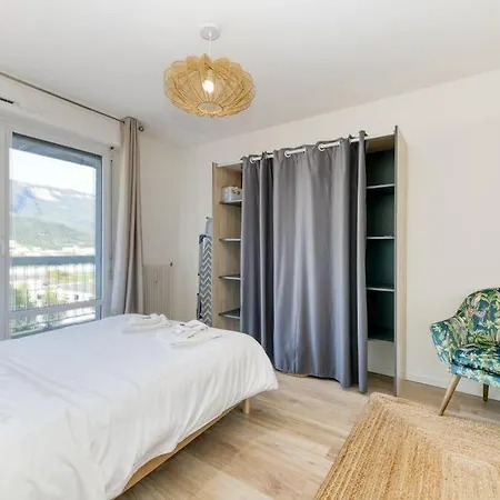 Superbe : Parking Gratuit + Fibre Wifi + Balcon Lägenhet Grenoble