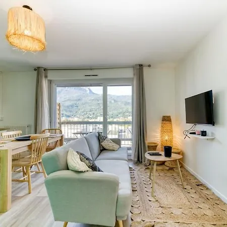 Superbe : Parking Gratuit + Fibre Wifi + Balcon Lägenhet *