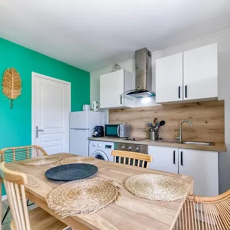 Lägenhet Superbe : Parking Gratuit + Fibre Wifi + Balcon