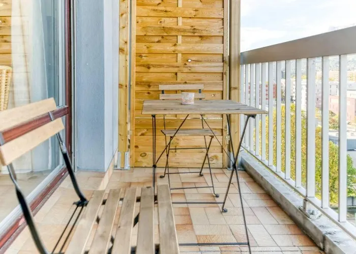 アパート Superbe : Parking Gratuit + Fibre Wifi + Balcon *