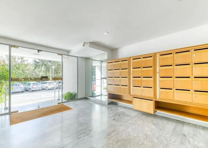 Superbe : Parking Gratuit + Fibre Wifi + Balcon アパート *