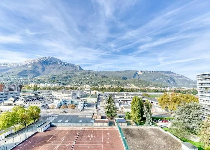 Superbe : Parking Gratuit + Fibre Wifi + Balcon グルノーブル