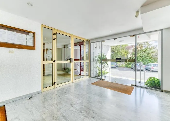 Διαμέρισμα Superbe : Parking Gratuit + Fibre Wifi + Balcon *