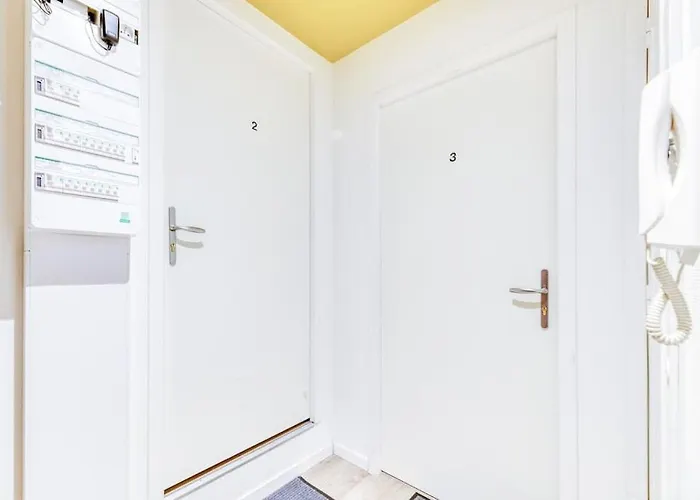 Superbe : Parking Gratuit + Fibre Wifi + Balcon Διαμέρισμα