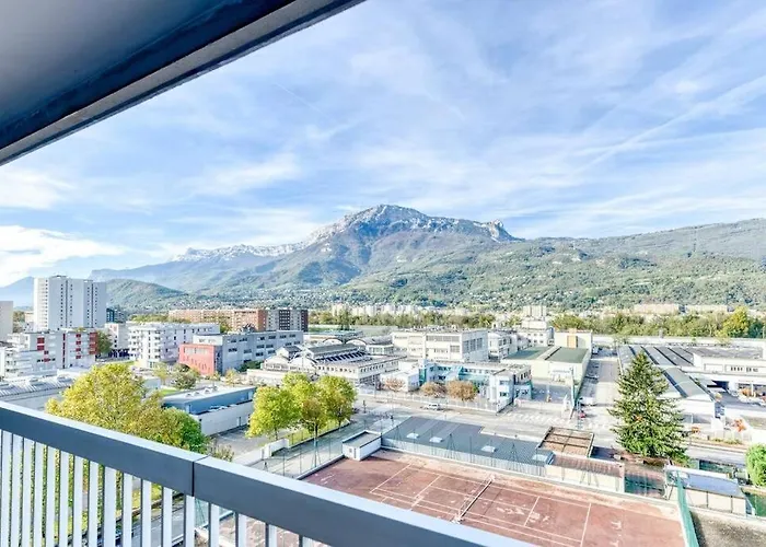 Superbe : Parking Gratuit + Fibre Wifi + Balcon *